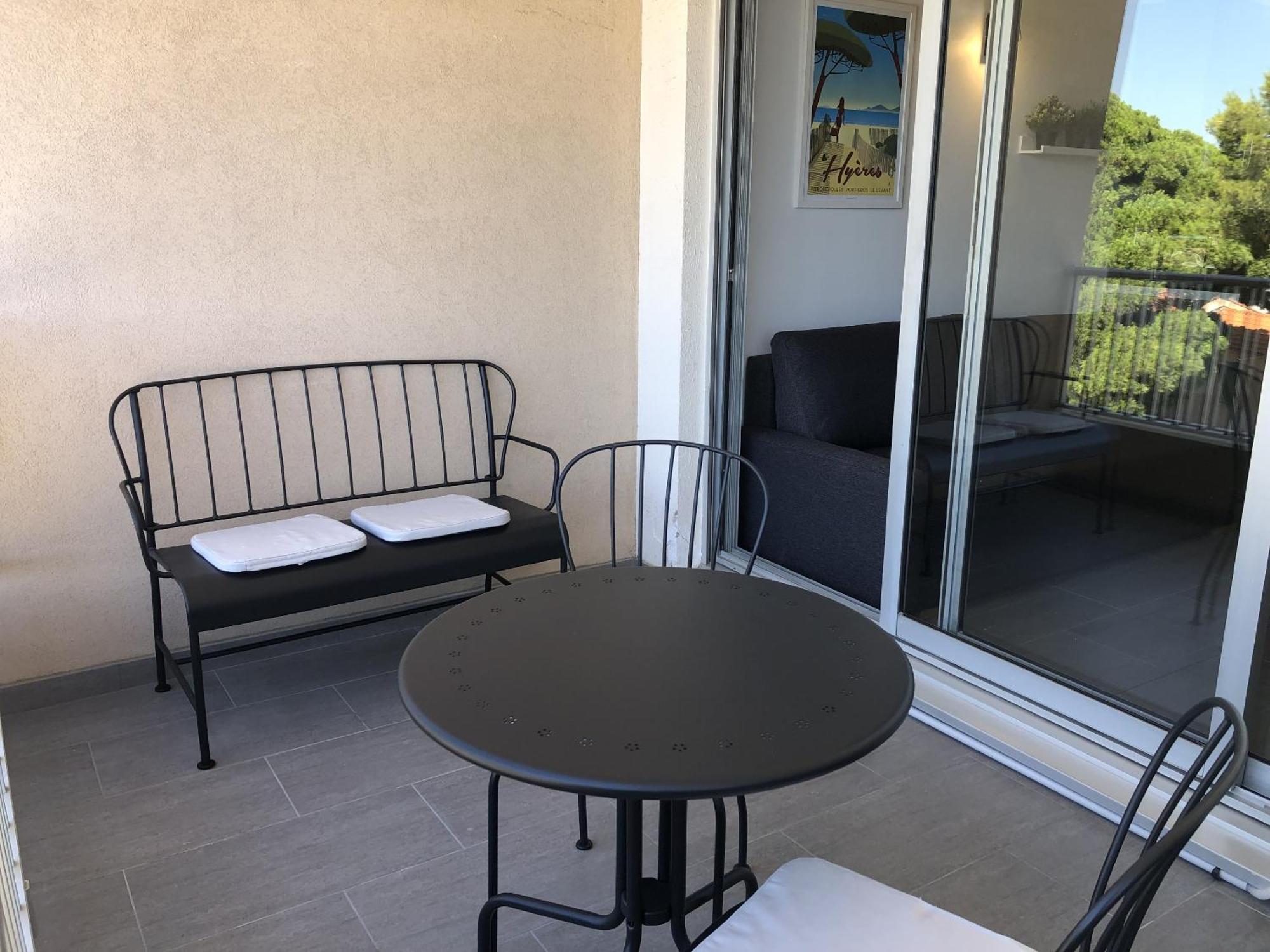 Holidays Hyères Pokoj fotografie