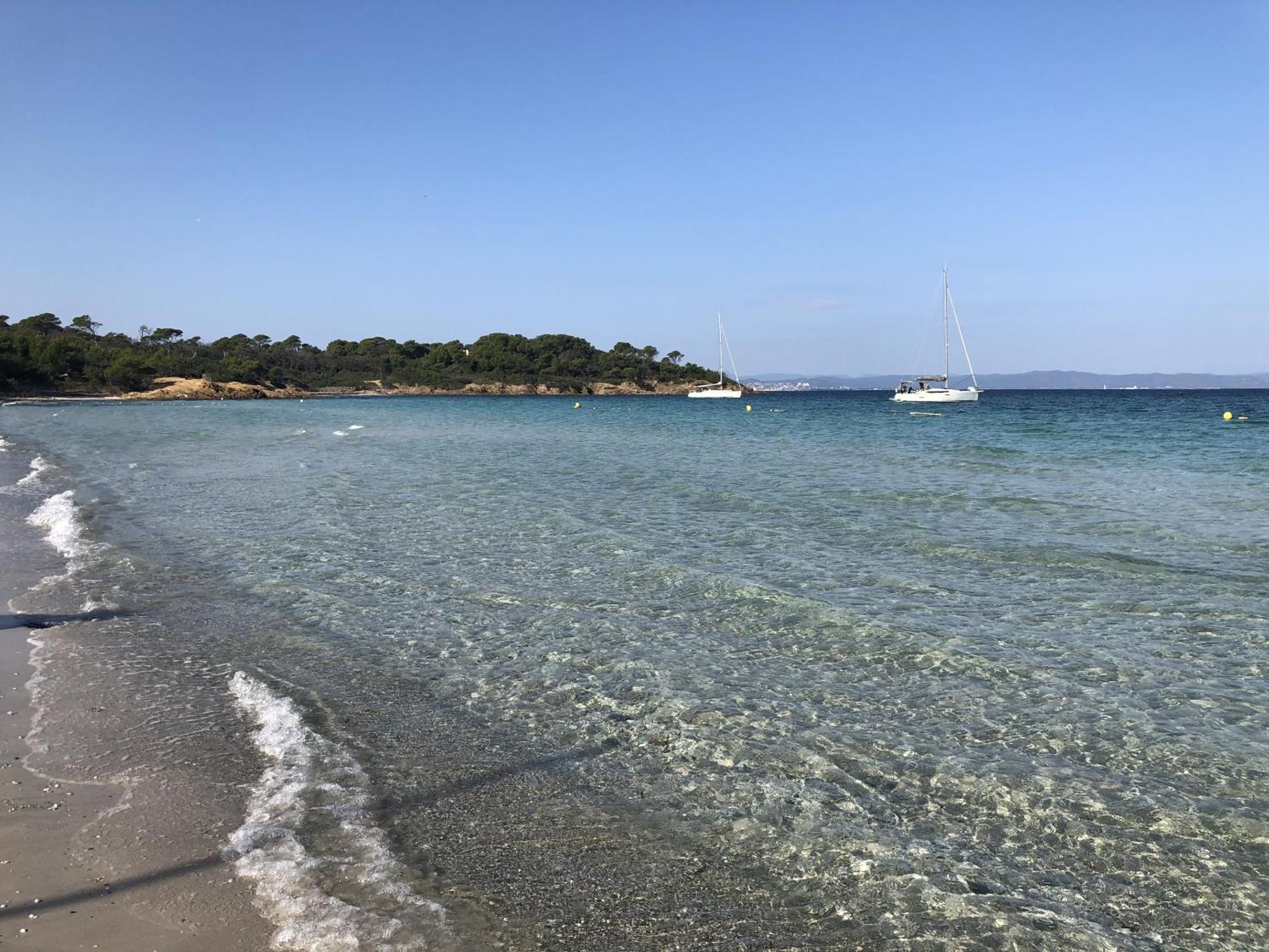 Holidays Hyères Pokoj fotografie